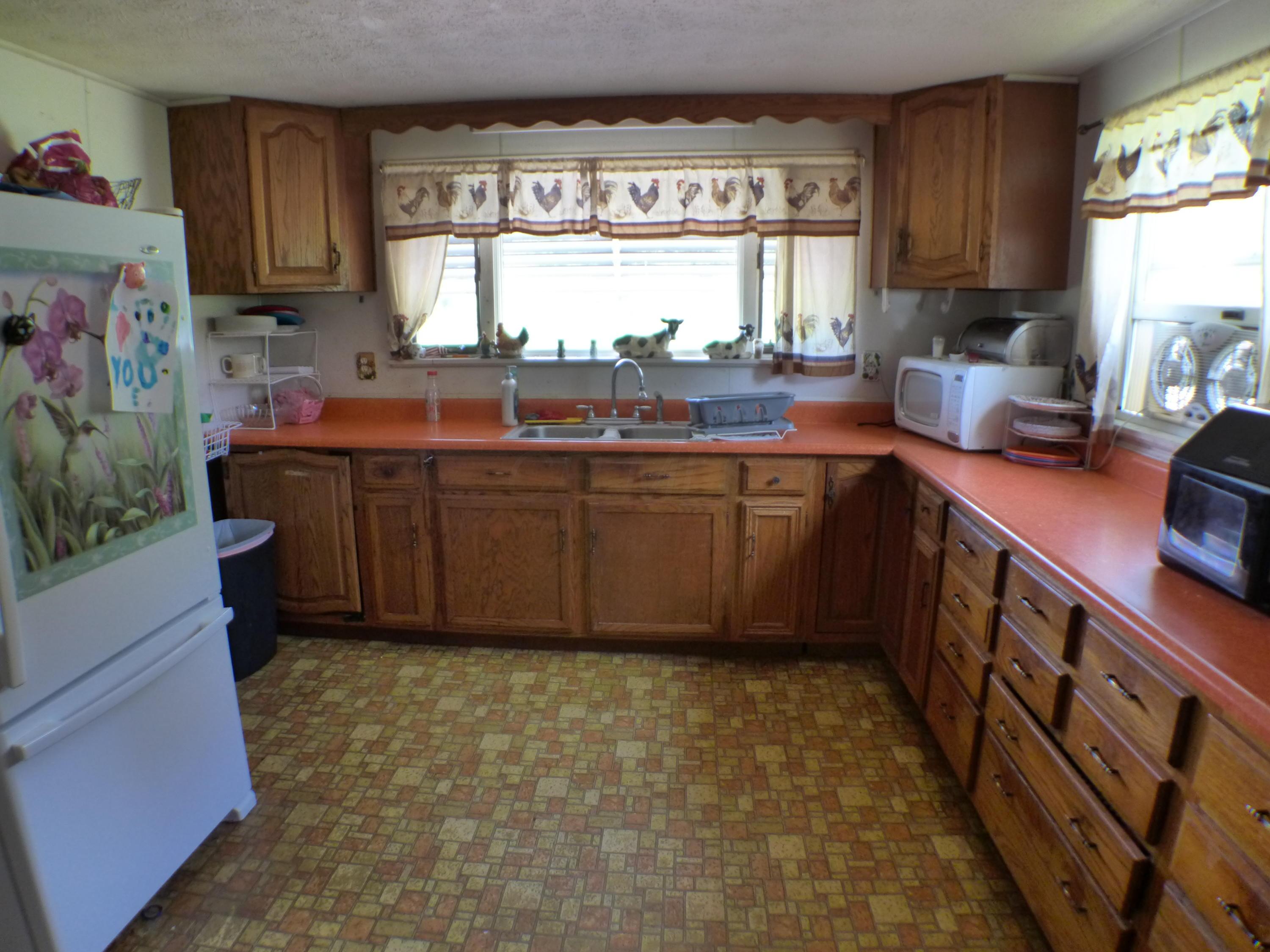 28650 Lake Logan Road Logan, OH 43138 - Photo 9 of 20 Gallery Image 9