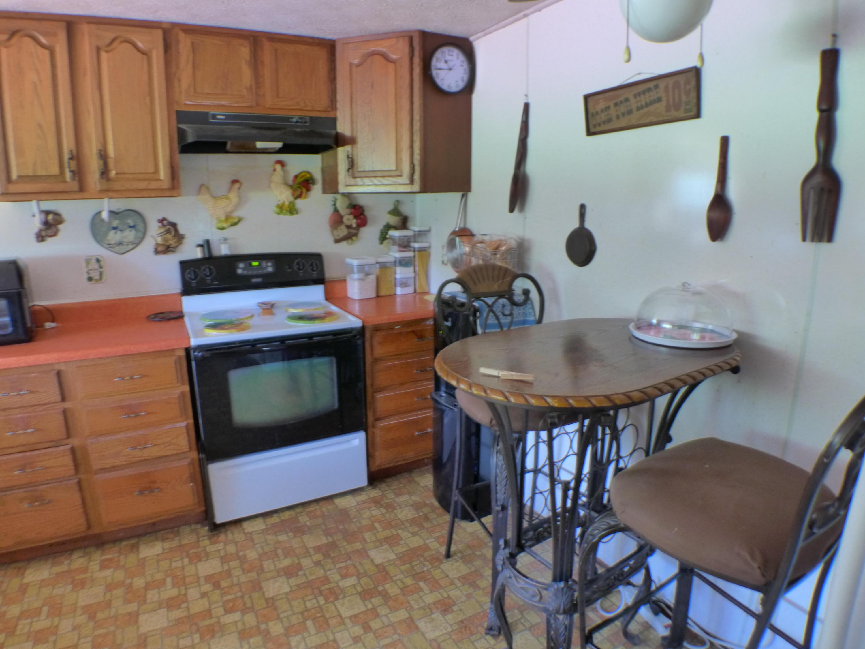 28650 Lake Logan Road Logan, OH 43138 - Photo 10 of 20 Gallery Image 10