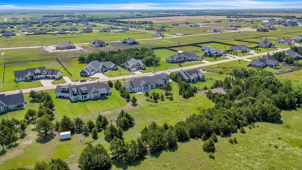 $699,000 | 2335 Providence Way, Nevada, TX 75173