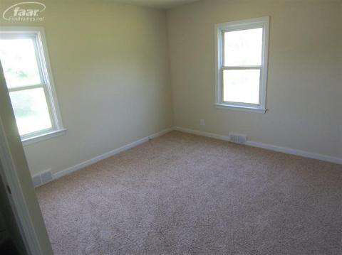 9094 North Bray Road Clio, MI 48420 - Photo 7 of 9 20153213-6.JPG