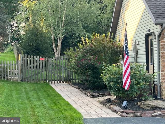345 Jasmine Drive Hanover, PA 17331 - Photo 67 of 80 a view of a park with plants and wooden fence