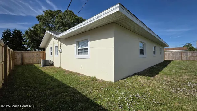 $379,900 | 410 4th Street, Merritt Island, FL 32953