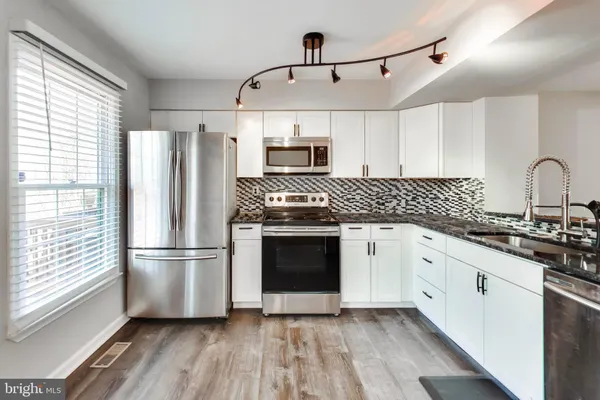 $409,000 | 14222 Oxford Drive, Laurel, MD 20707