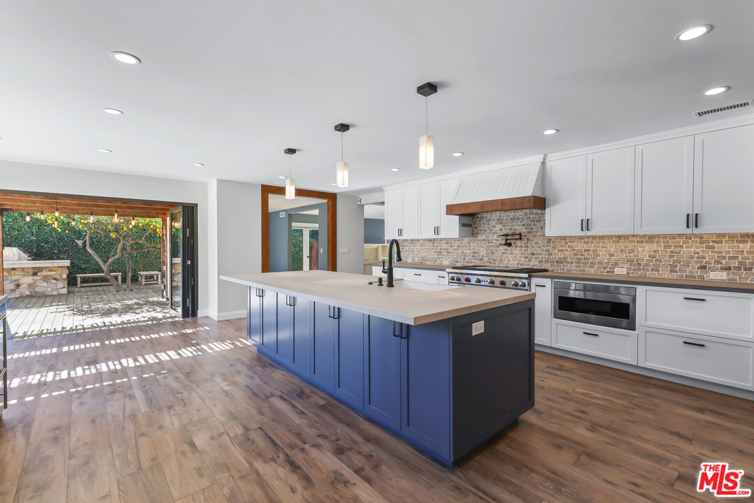 4744 Haskell Avenue Encino, CA 91436 - Photo 23 of 64