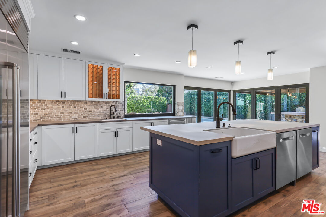 4744 Haskell Avenue Encino, CA 91436 - Photo 24 of 64