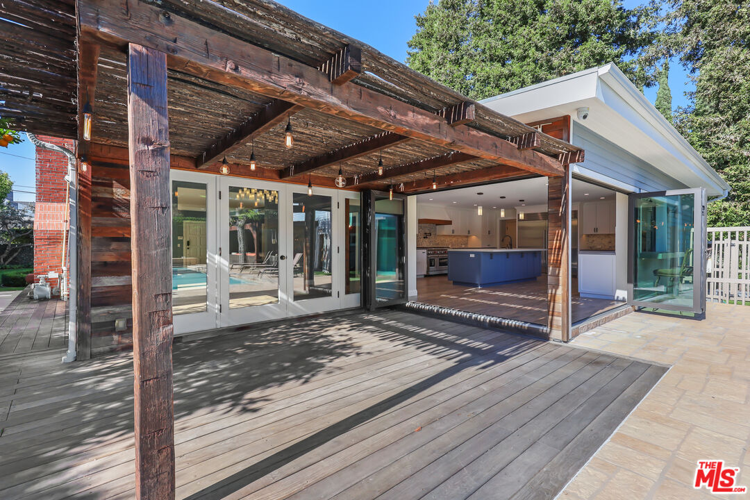 4744 Haskell Avenue Encino, CA 91436 - Photo 46 of 64