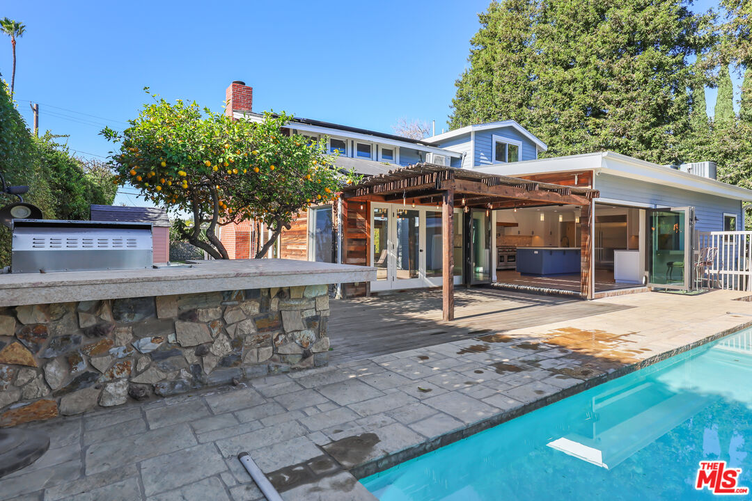 4744 Haskell Avenue Encino, CA 91436 - Photo 49 of 71