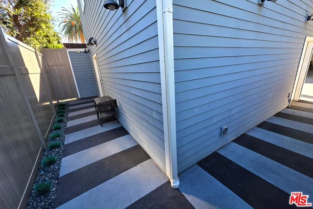 $14,500 | 4744 Haskell Avenue, Encino, CA 91436