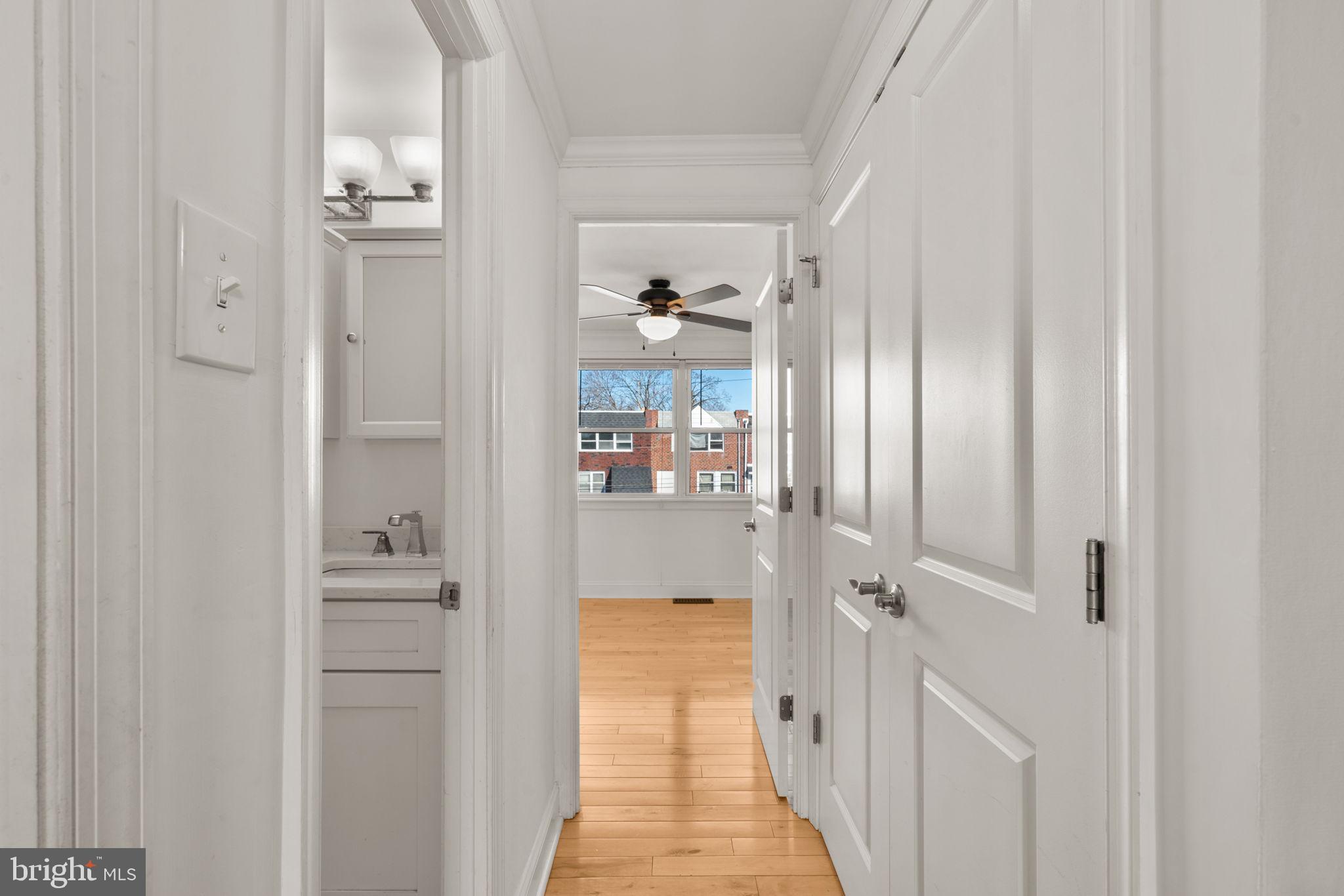 3134 Holly Road Philadelphia, PA 19154 - Photo 12 of 35 2nd floor hallway