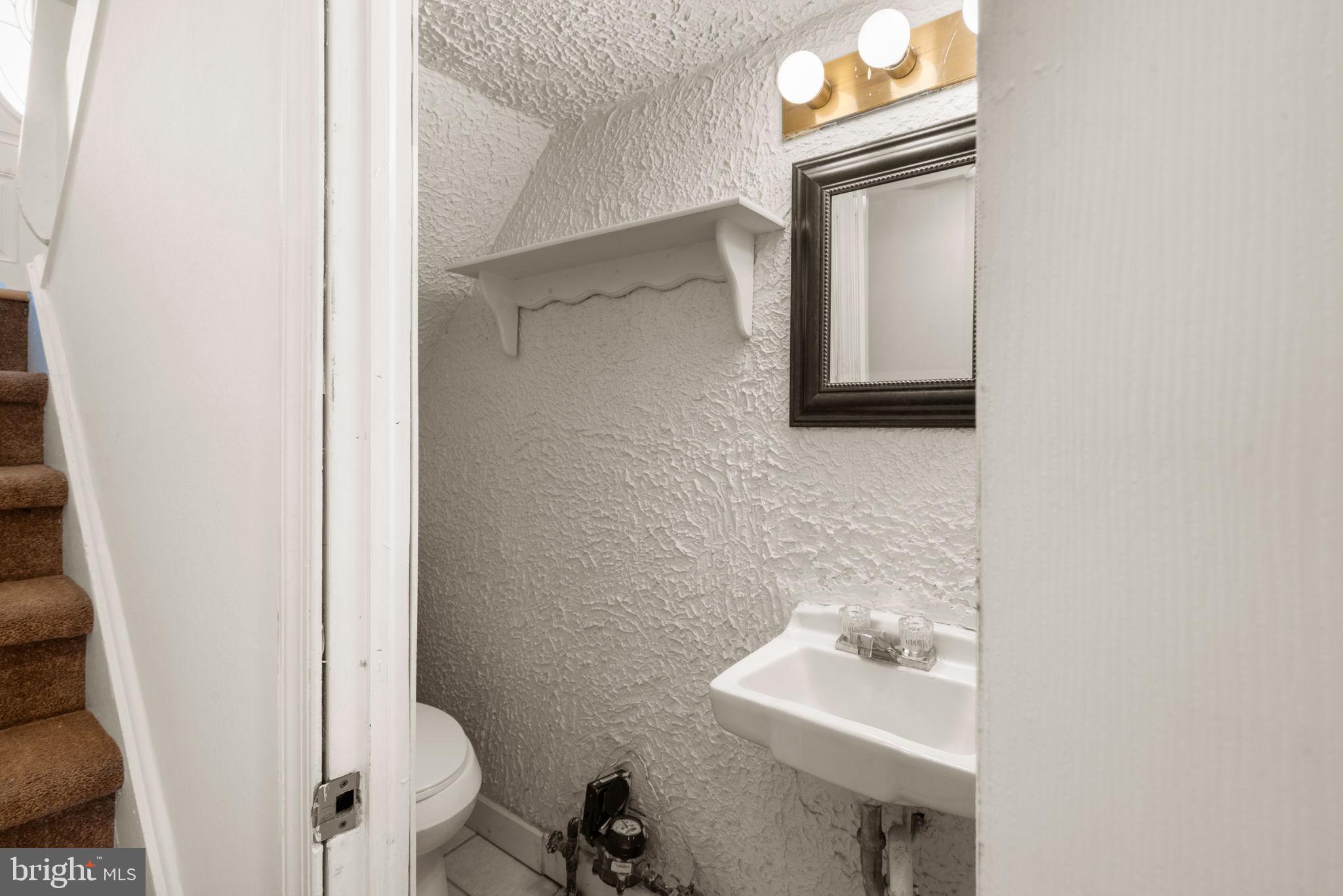 3134 Holly Road Philadelphia, PA 19154 - Photo 23 of 35 Basement level powder room