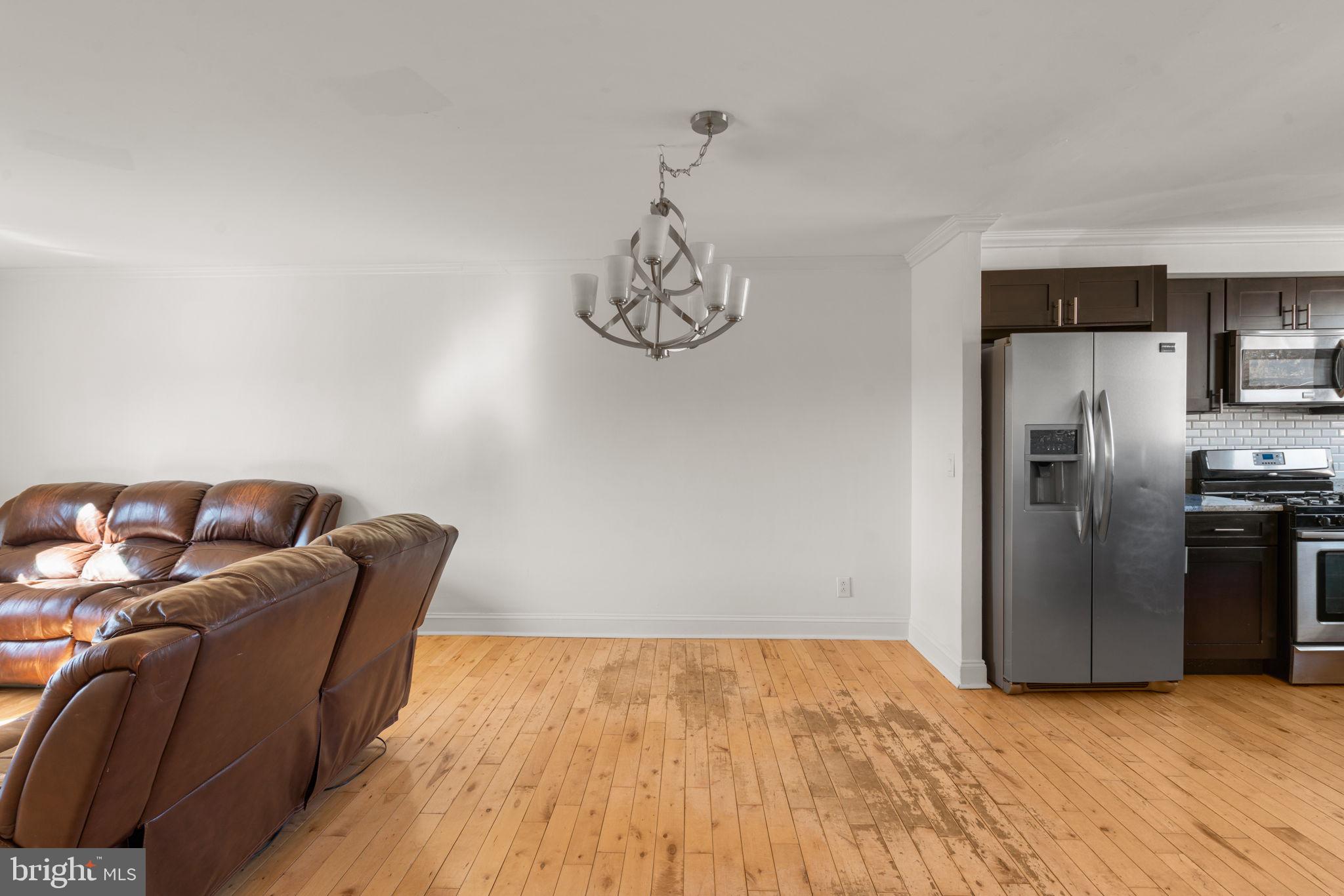 3134 Holly Road Philadelphia, PA 19154 - Photo 7 of 35 Dining Area