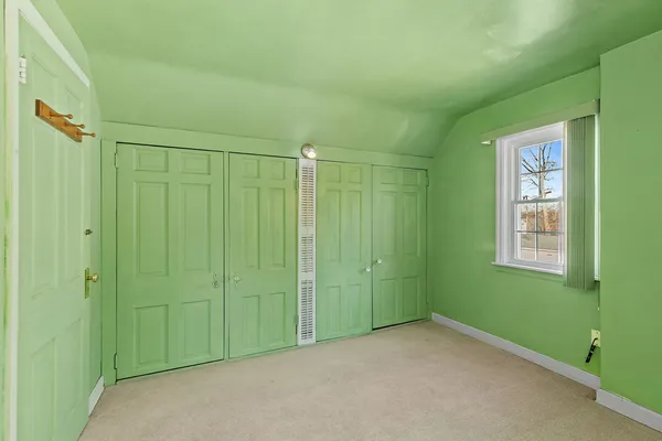 $185,000 | 917 North 7th Street, DeKalb, IL 60115