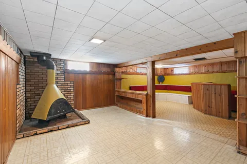 $185,000 | 917 North 7th Street, DeKalb, IL 60115