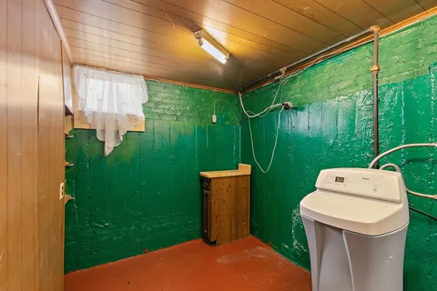 $185,000 | 917 North 7th Street, DeKalb, IL 60115