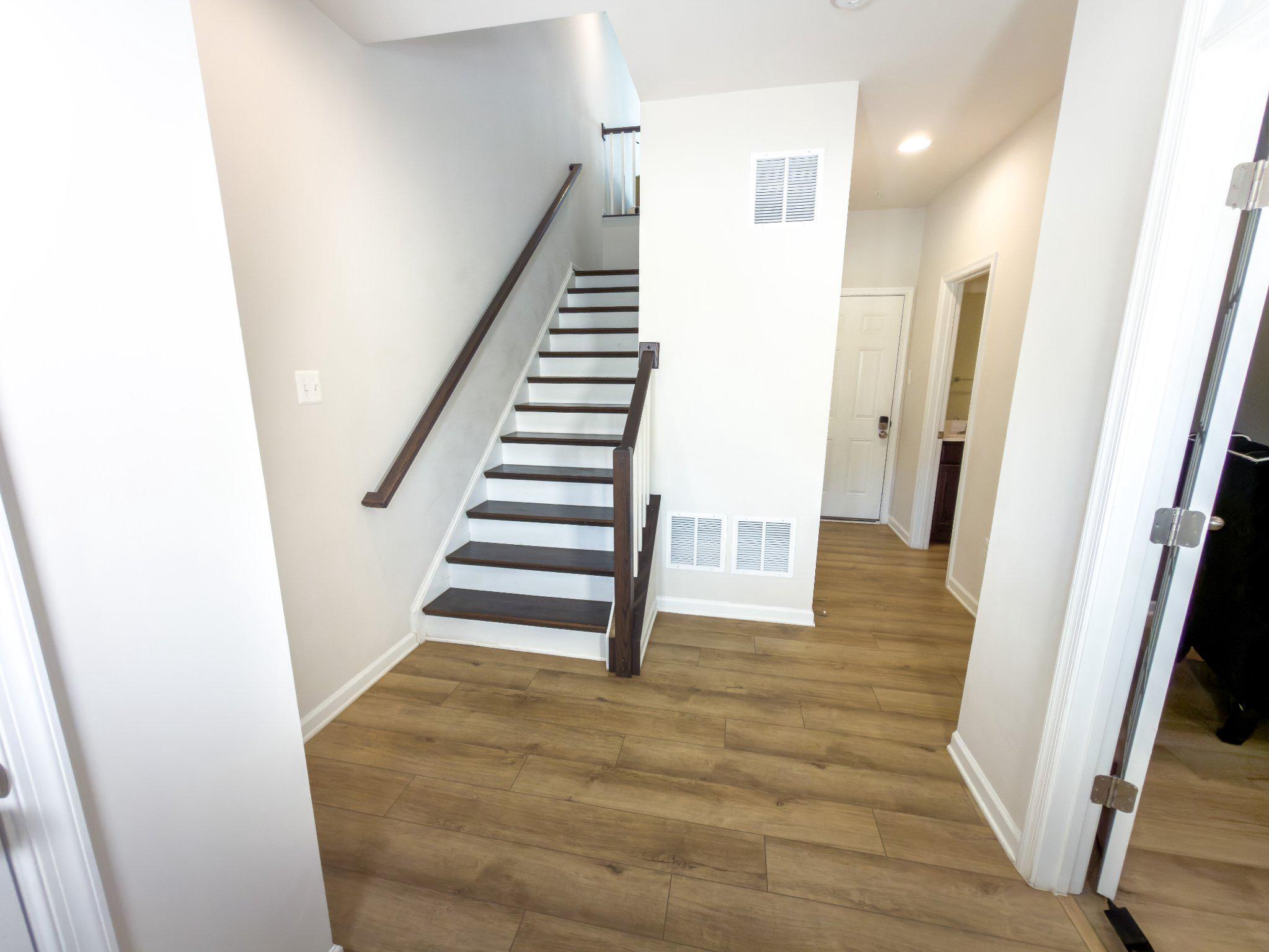 1324 Ricketts Road Frederick, MD 21702 - Photo 7 of 32