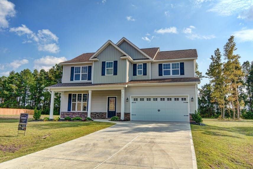 607 Mayapple Lane Hubert, NC 28539 - Photo 1 of 29 Primary Photo