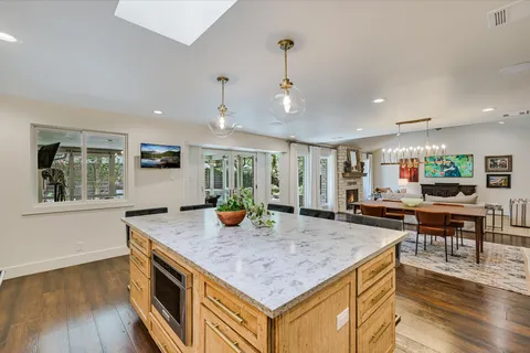 $1,900,000 | 4104 Tablerock Drive, Austin, TX 78731