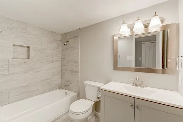 $1,600 | 24015 Beef Canyon Drive, Hockley, TX 77447