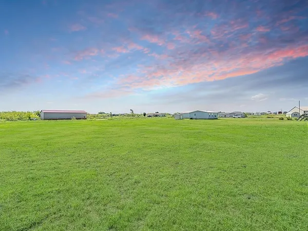 $179,000 | 4055 Victor Boulevard, Kemp, TX 75143