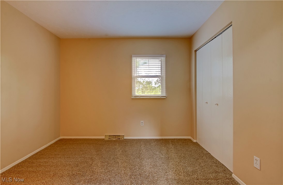 35083 Riegelsberger Road Avon, OH 44011 - Photo 16 of 33 Gallery Image 16