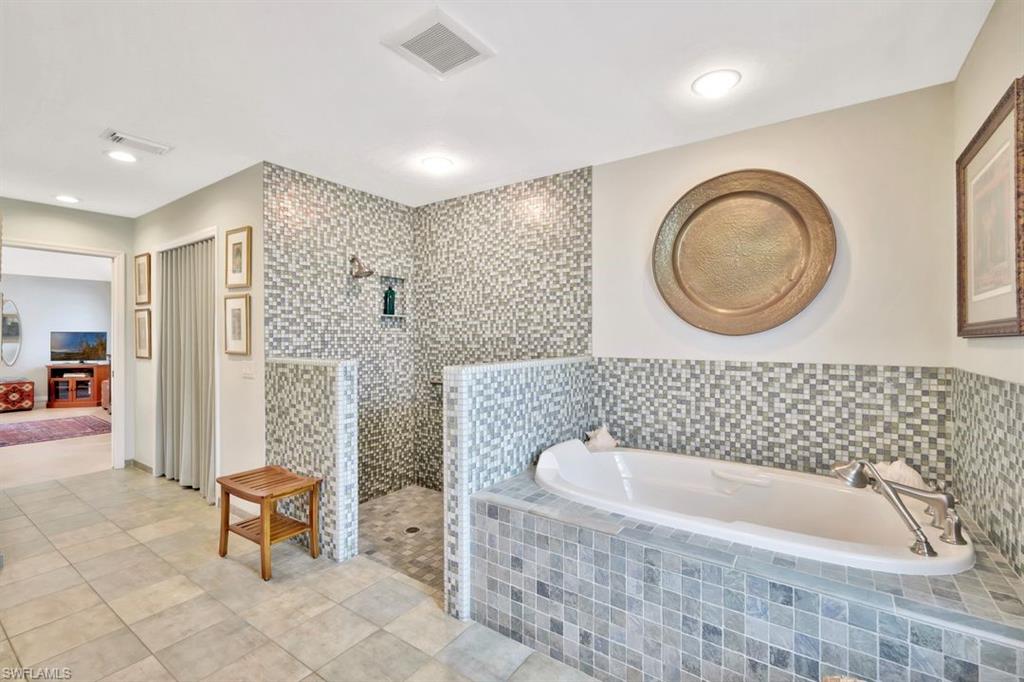 6785 Mill Run Road Naples, FL 34109 - Photo 27 of 46 Gallery Image 27