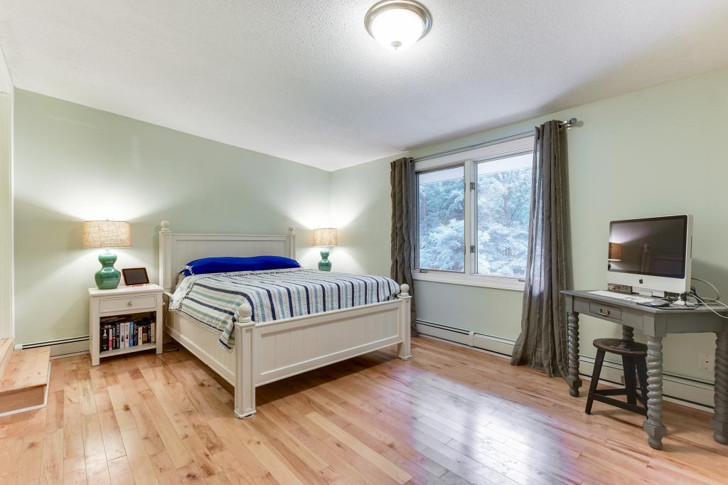 24775 Glen Road Shorewood, MN 55331 - Photo 9 of 20 Gallery Image 9