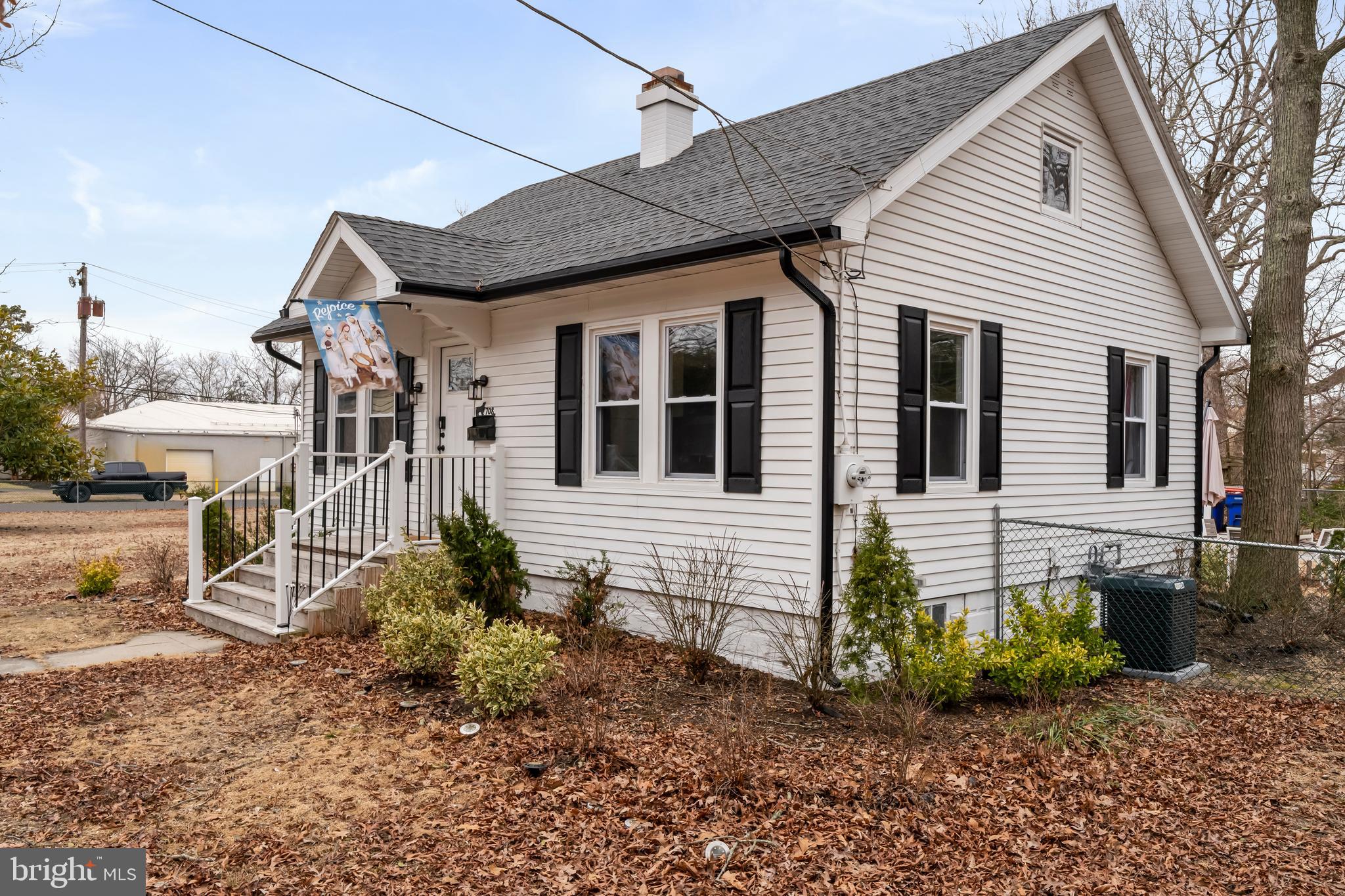 708 South 3rd Street Millville, NJ 08332 - Photo 23 of 33 a view of a house with a yard