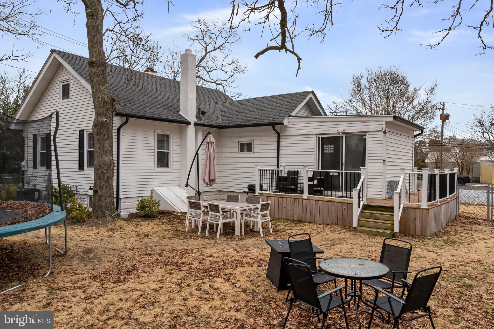 708 South 3rd Street Millville, NJ 08332 - Photo 31 of 33 a view of a house with backyard and sitting area