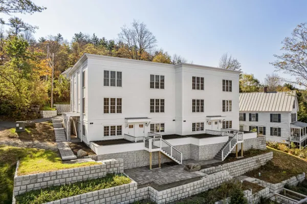 $1,195,000 | 26 Mt Peg Road, Unit A, Woodstock, VT 05091