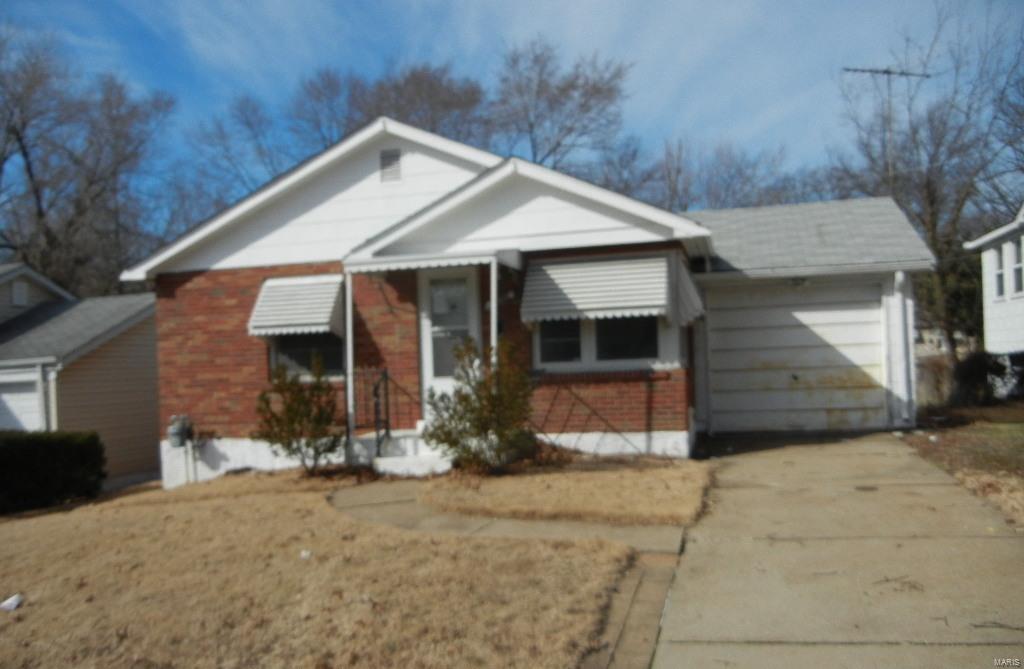 1909 North Hanley Road St. Louis, MO 63114 - Photo 1 of 6 Gallery Image 1