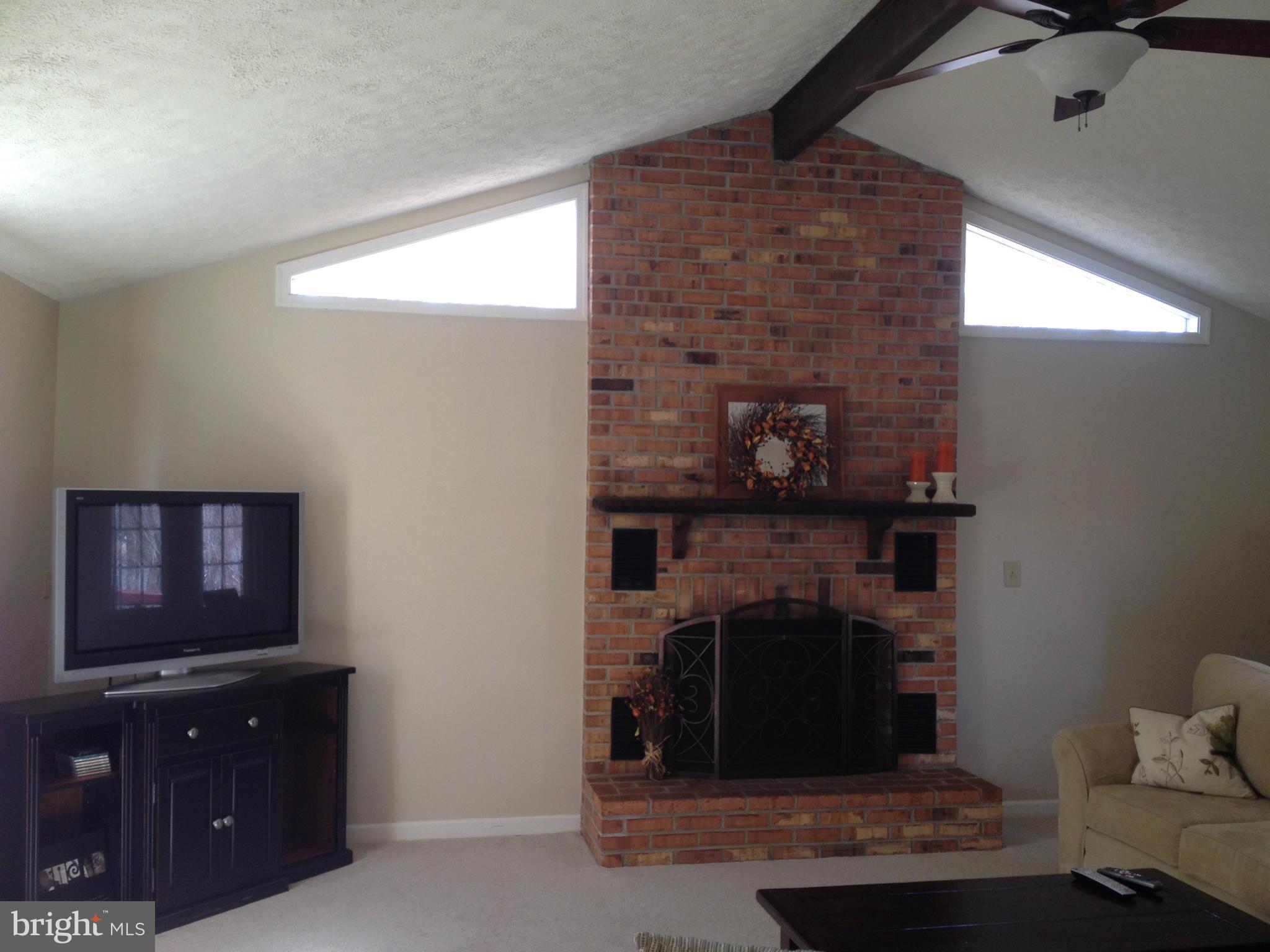 306 Happy Creek Road Locust Grove, VA 22508 - Photo 5 of 28 Family Room