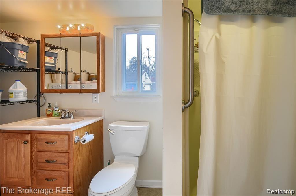 3023 Miller Road Flint, MI 48503 - Photo 24 of 32 DSC_7017-HDR(5).jpg