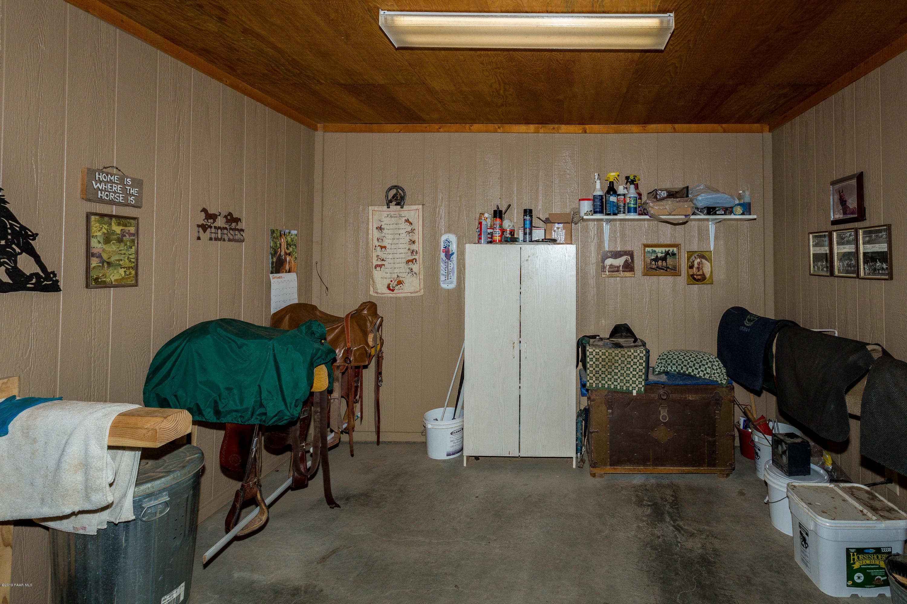 7301 Dillon Wash Road Prescott, AZ 86305 - Photo 27 of 36 a view of a workspace with furniture and toys