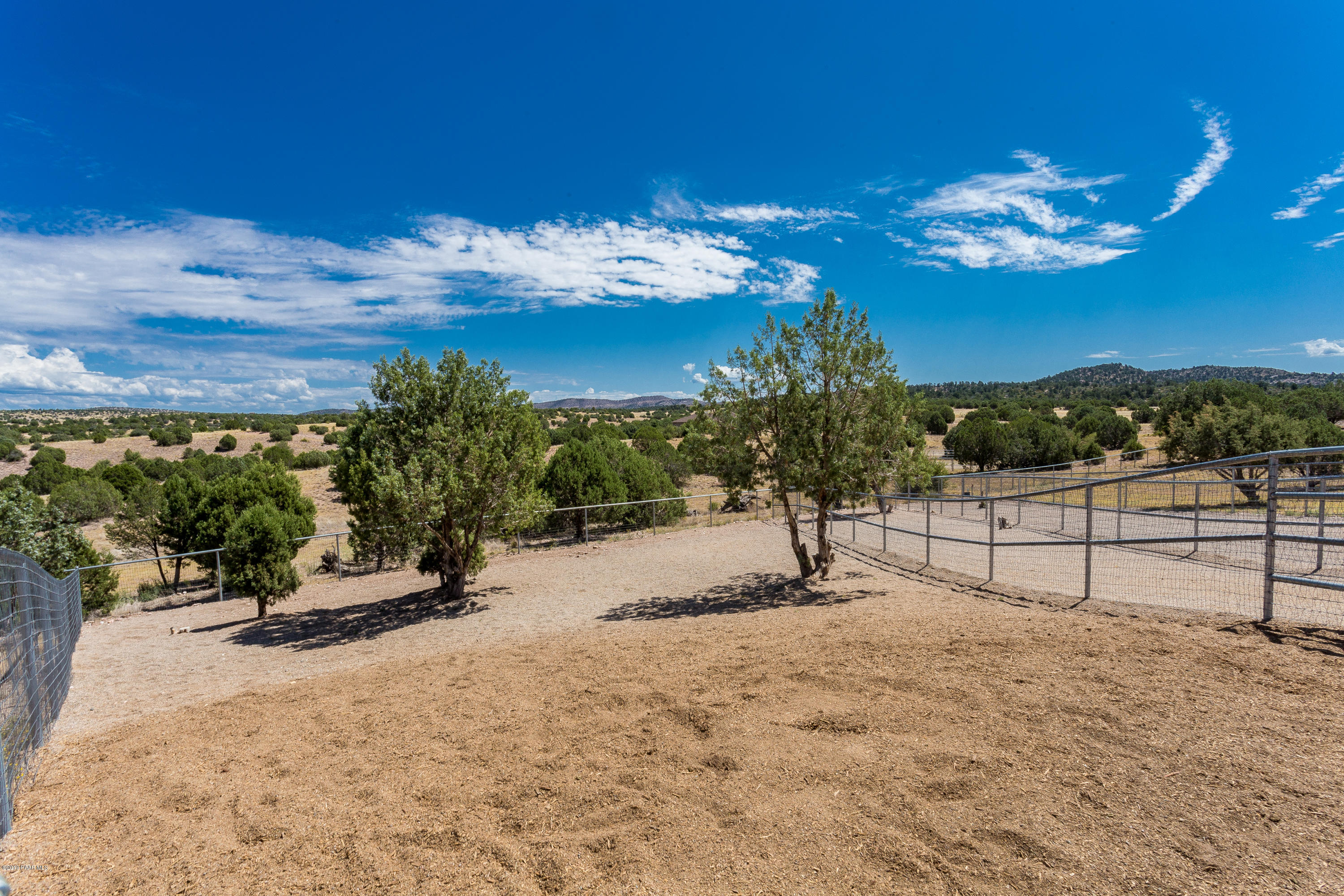 7301 Dillon Wash Road Prescott, AZ 86305 - Photo 28 of 36 a view of a terrace