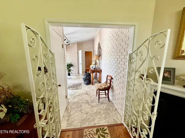 $639,900 | 2246 Maynardville Highway, Maynardville, TN 37807