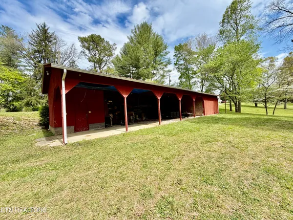 $639,900 | 2246 Maynardville Highway, Maynardville, TN 37807