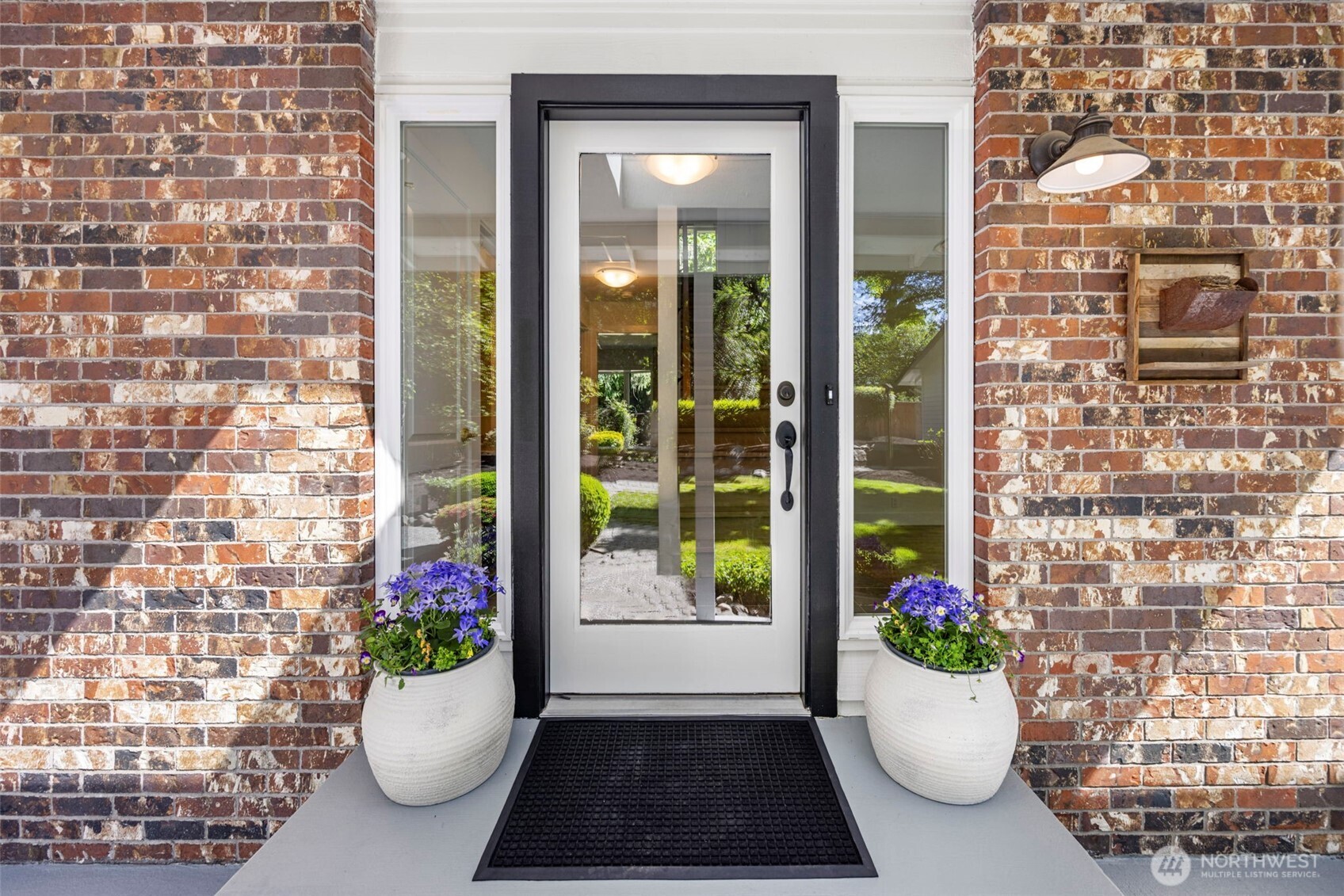 121 West Winesap Road Bothell, WA 98012 - Photo 24 of 29 a view of a door and chair
