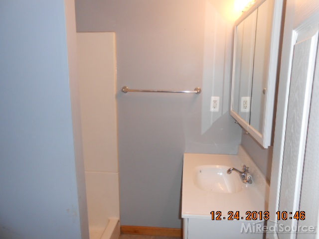 8441 McKinley Road Algonac, MI 48001 - Photo 11 of 17 31177218-10.JPG