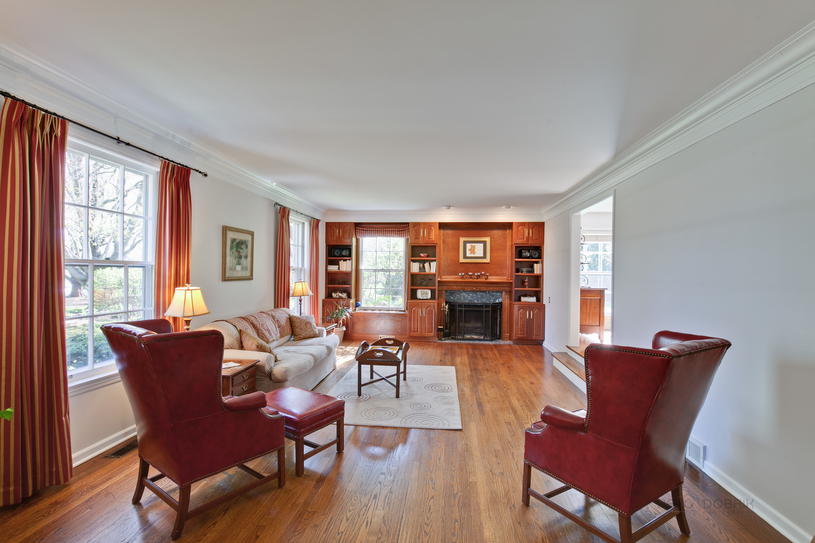 1991 Pheasant Trail Inverness, IL 60067 - Photo 6 of 53 a living room with furniture and a fireplace