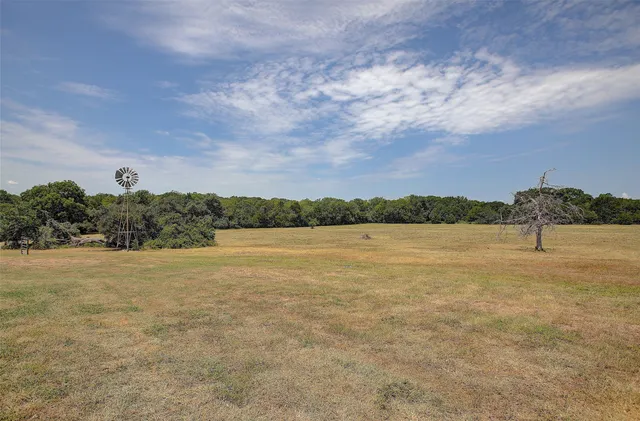 a view of a house with a outdoor space