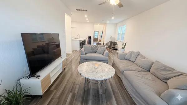 $2,495 | 144 Lime Street, Buda, TX 78610