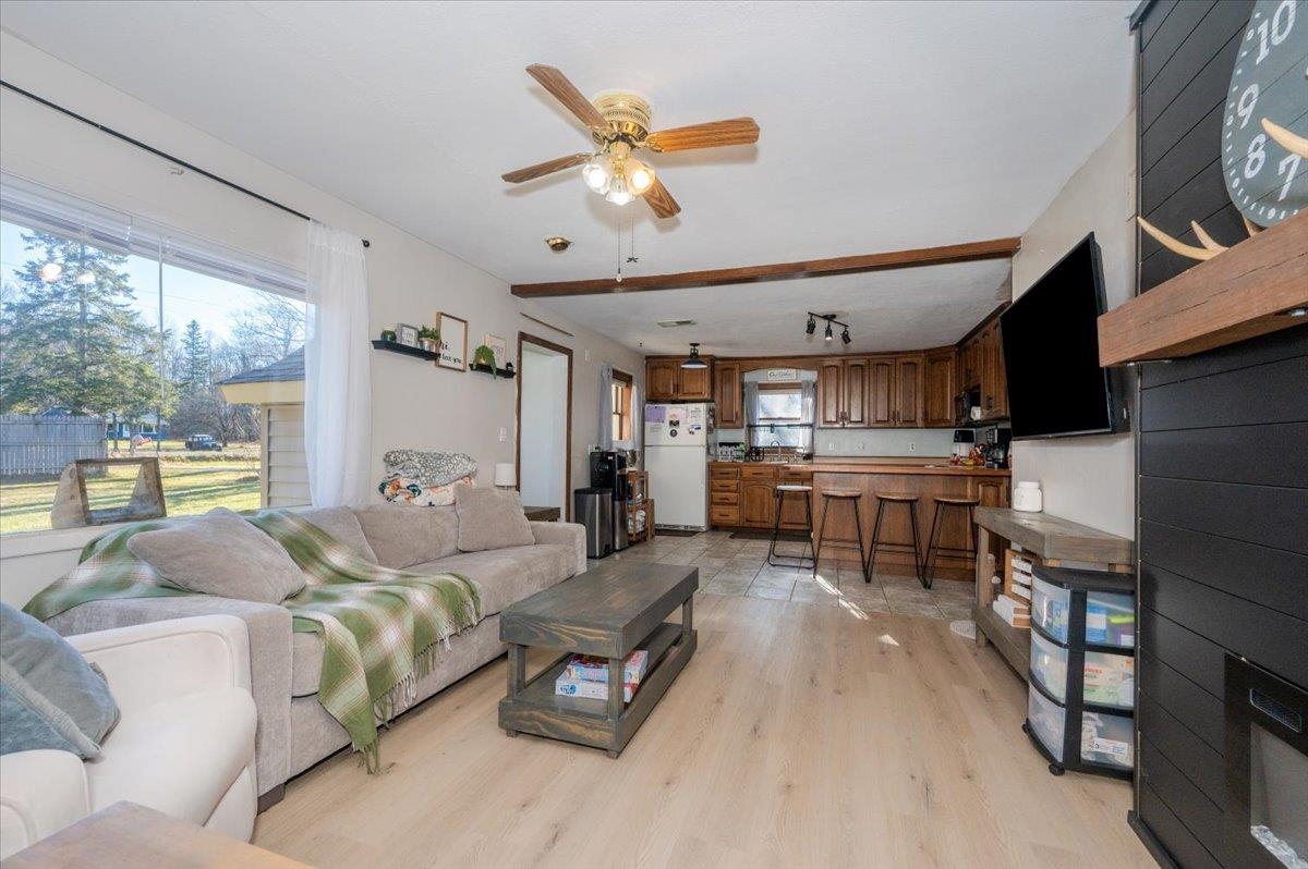 6845 South State Highway Foxboro, WI 54836 - Photo 6 of 18