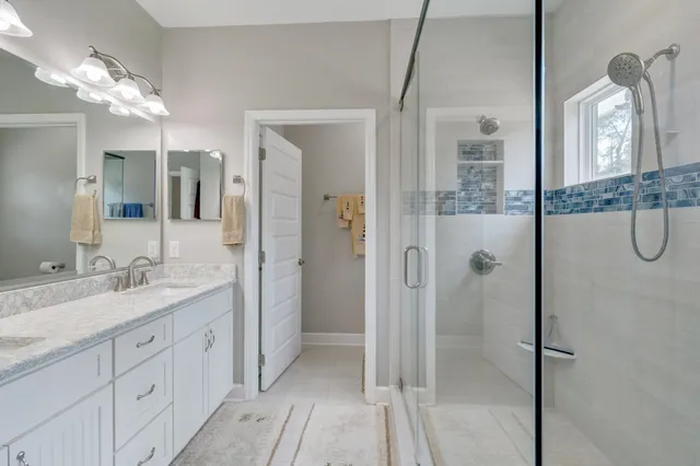 $589,999 | 7804 Thorn Hill Lane, Tallahassee, FL 32312