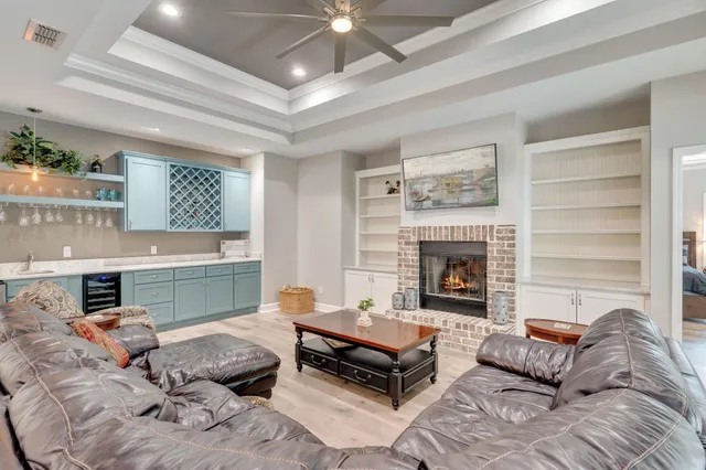 $589,999 | 7804 Thorn Hill Lane, Tallahassee, FL 32312