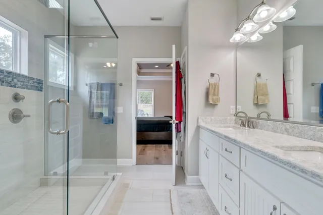 $589,999 | 7804 Thorn Hill Lane, Tallahassee, FL 32312