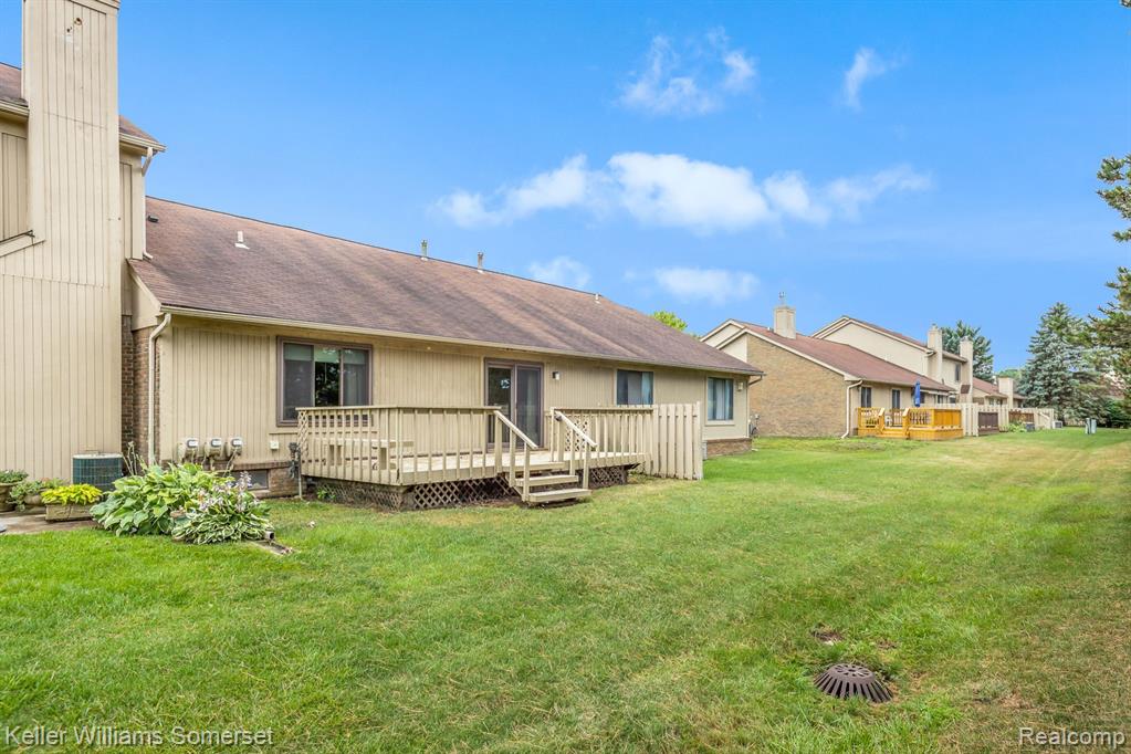 524 Tennyson Rochester Hills, MI 48307 - Photo 23 of 25