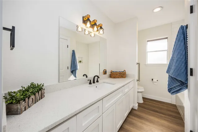 $2,500 | 12418 A Bar Drive, Santa Fe, TX 77510