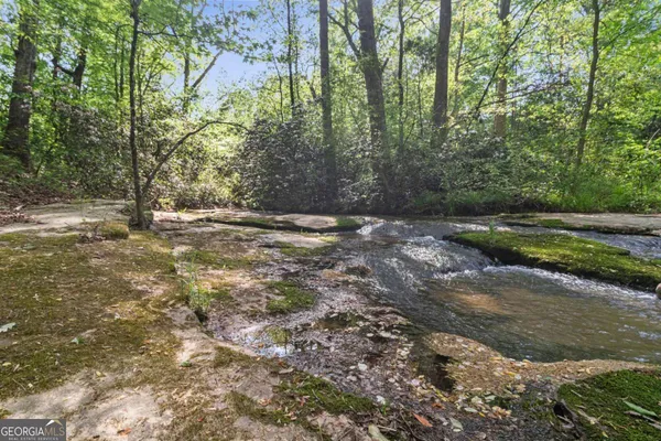 $369,000 | 513 South Red Rock Road, Toccoa, GA 30577