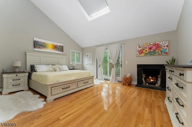 $885,000 | 147 Beacon Hill Road, Califon, NJ 07830