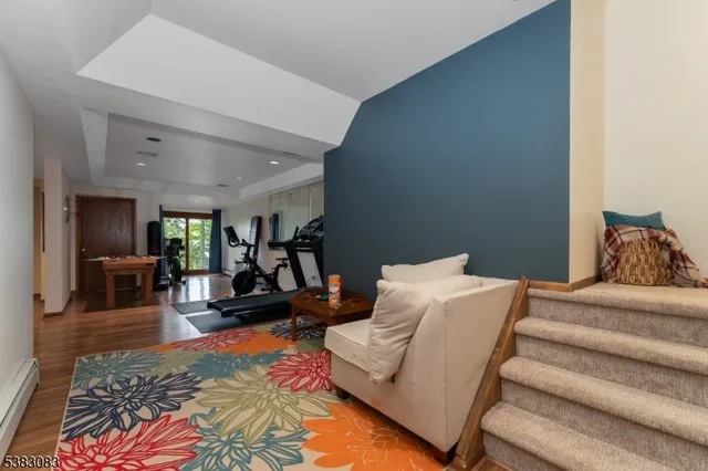 $885,000 | 147 Beacon Hill Road, Califon, NJ 07830